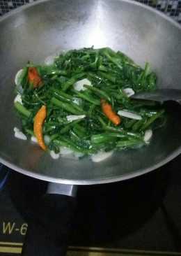 Cah kangkung sederhana