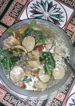 Sup tulangn bakso sawi.. ðŸ˜‚ðŸ˜‚