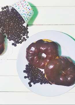 Chocolate glaze for donuts