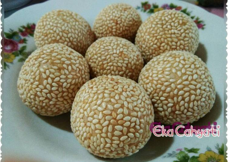 gambar untuk resep Onde - Onde Isi Kacang Hijau