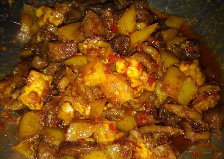 gambar untuk resep makanan Sambal Goreng Kentang Usus Ati Ampela Pedas