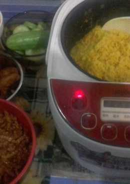Nasi kuning magic com