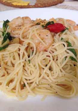 No fuss Aglio Olio Pasta