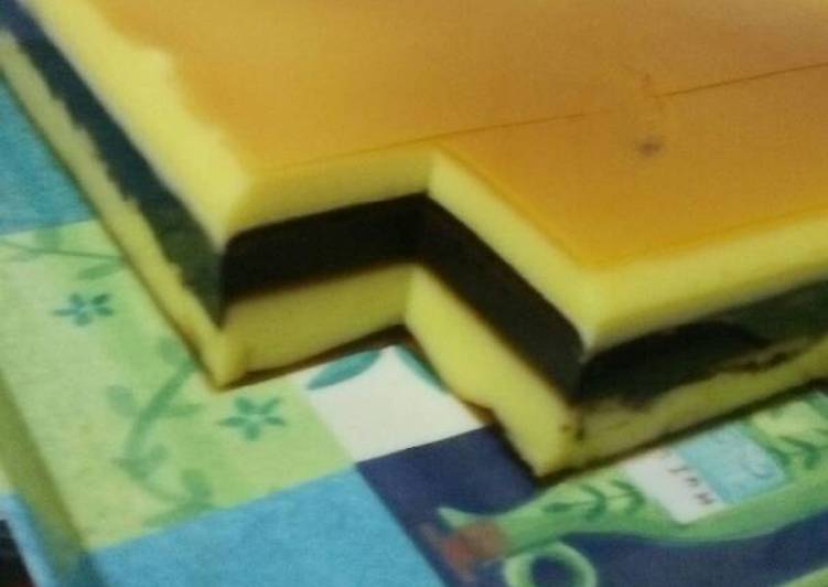 gambar untuk cara membuat Pudding Lapis Surabaya