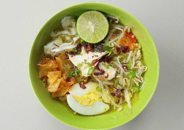 resep lengkap untuk Soto Ayam Kuah Seger