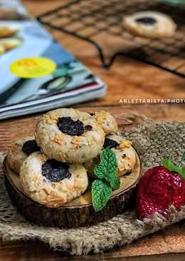 Milo cheese choco thumbprint