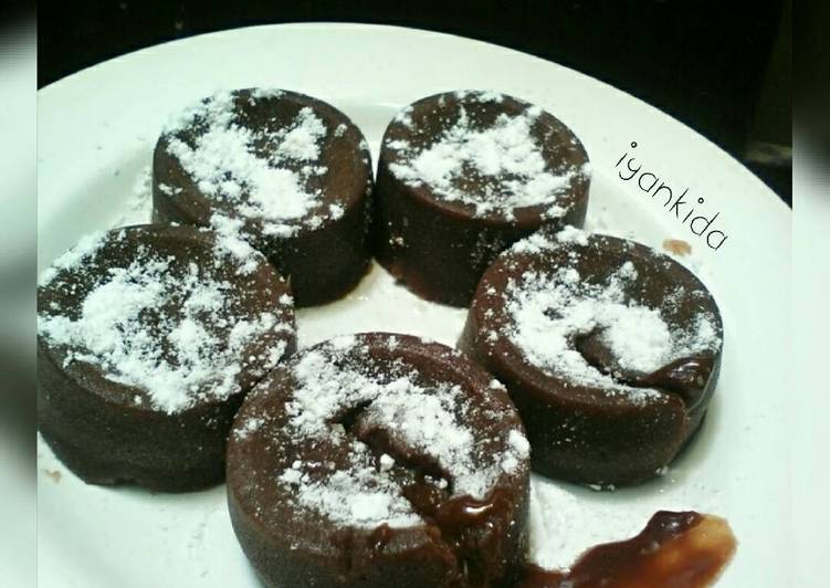 resep lengkap untuk Choco lava praktis&irit(8pcs) no mixer&oven