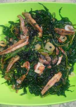 Tumis Daun Pepaya Jepang n Teri
