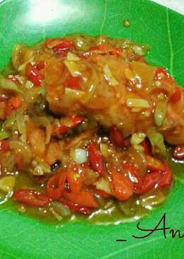 Salmon Siram Saus Asam Manis Pedas