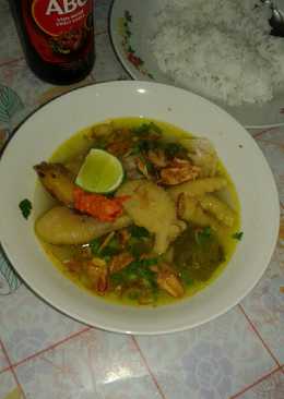 Soto ayam dadakan