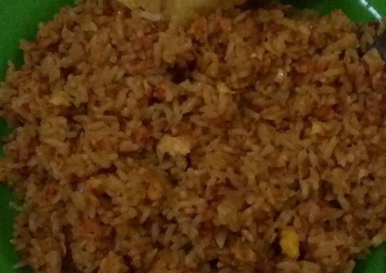 Nasi goreng kornet maknyussss