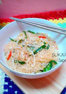 Sukju Namul Japchae (mung bean sprouts japchae)