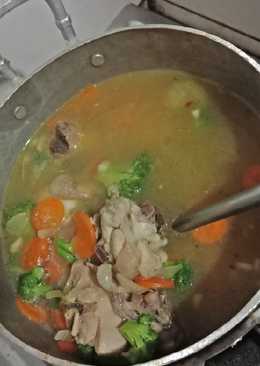 Sop ayam simpel