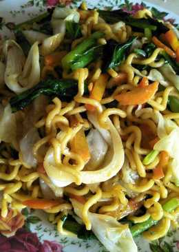 Mie goreng sayur