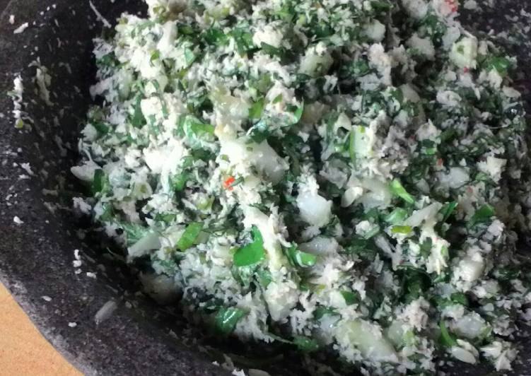 Resep Urap mentah/trancam By AvaNawa