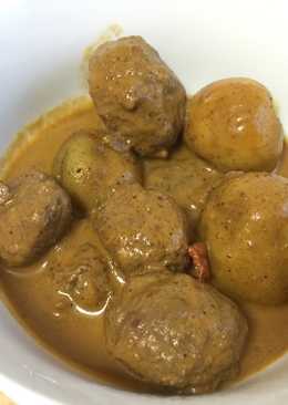 Rendang Bola Daging (Rendang Meatball)