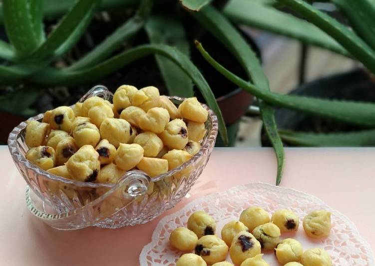 gambar untuk resep makanan Sus Kering Isi Coklat