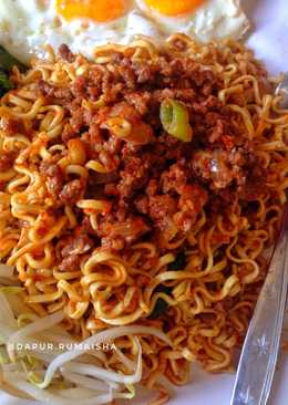 Mie Bumbu Daging Super Pedas