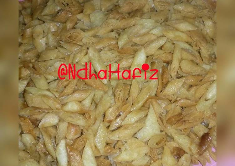 Resep Kripik kulit lumpia Karya neng m hafiz