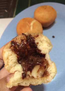 Donat kentang bulat meleleh di dalam