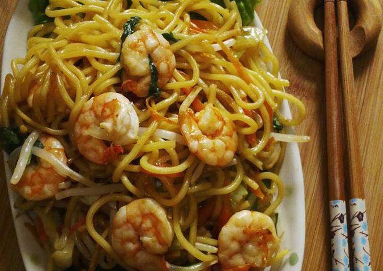 gambar untuk resep Yakisoba feat prawn