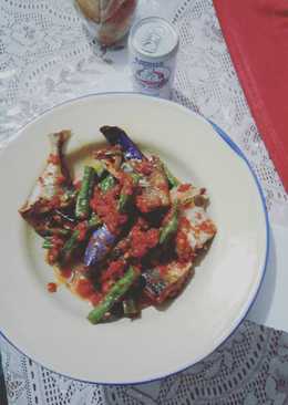 Balado ikan asin+terong+kacang panjang ðŸ˜‰ðŸ˜Š