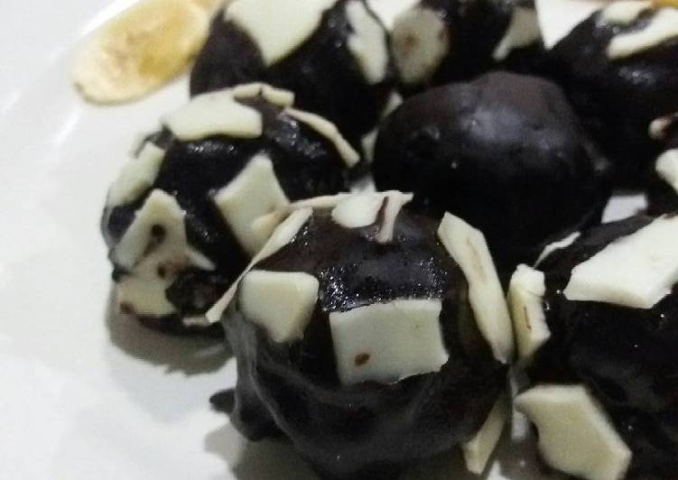 bahan dan cara membuat Healthy Choco Oreo Oatmeal Truffle