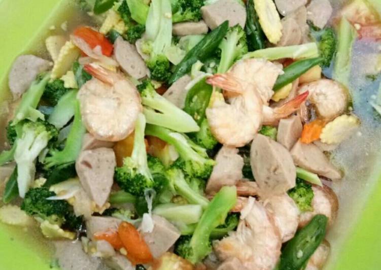 gambar untuk resep makanan Tumis Brokoli udang