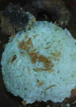 Nasi kebuli ayam goreng versi rice cooker