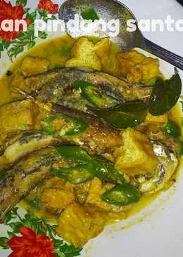 Ikan pindang kuah santan