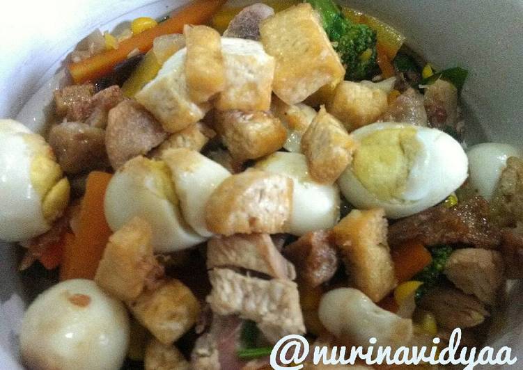 resep Tumis lengkap (ayam,bakso, telur, tahu, jamur kuping)