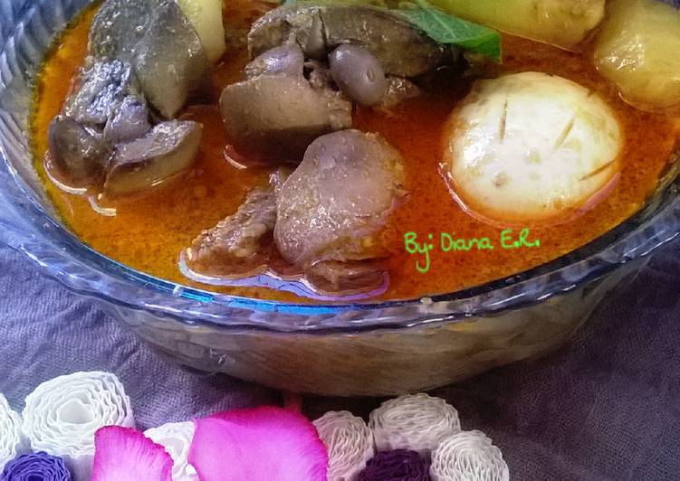 gambar untuk resep Gulai Ati Ampela, Telur & Kentang #pr_recookmasakanberkuah