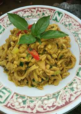 Usus ayam bumbu kuning