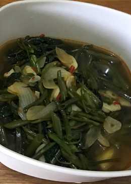Tumis kangkung terasi