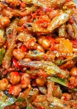 Balado teri & kacang tanah