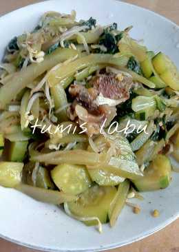 Tumis labu zucini