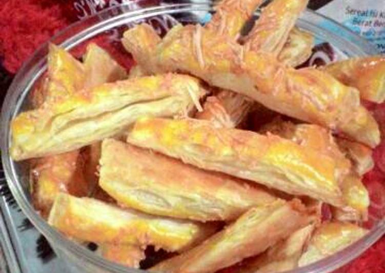 Resep Cheese stik puff pastry???? Kiriman dari Bunda HasnaAlip