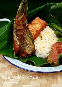 Nasi Buk Buk Pincuk Bondowoso