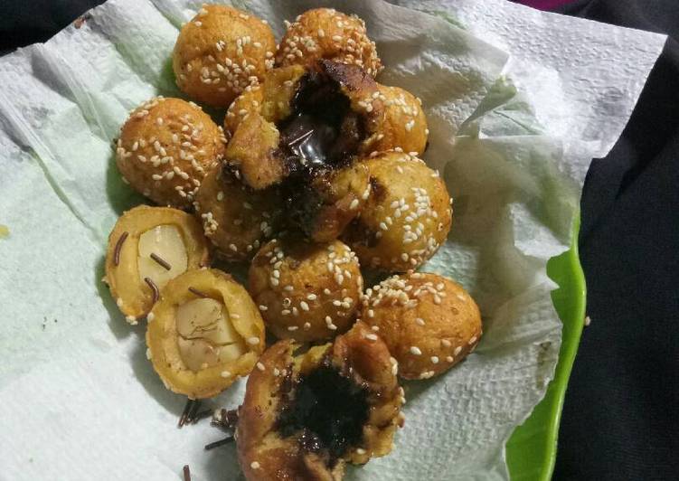 resep makanan Bola² ubi jalar kuning isian coklat/keju