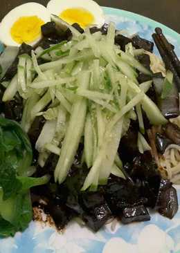 Jajangmyeon (Black Bean Noodle) Simple! ^-^