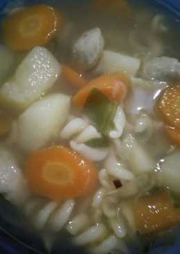 Sup Makaroni Sayur Baso