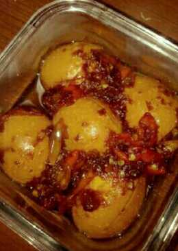 Telur kecap pedas