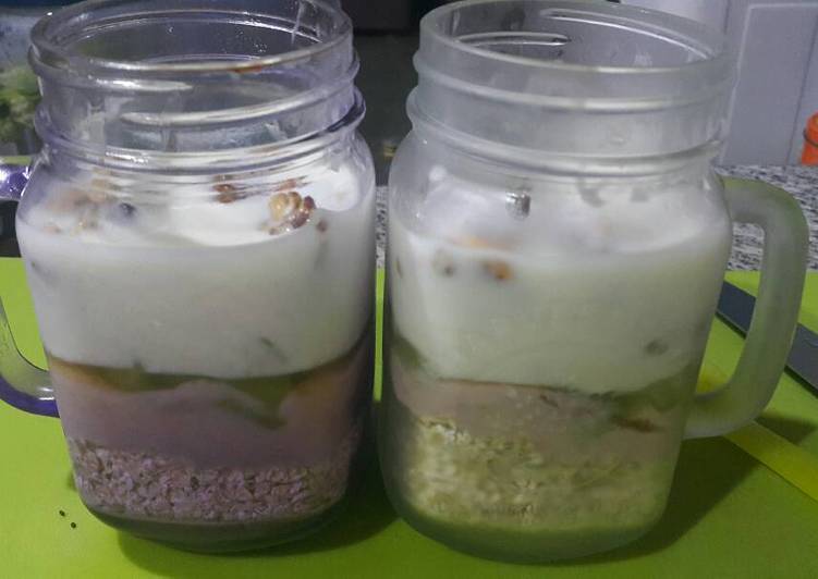 resep makanan Kiwi & granola overnight oats