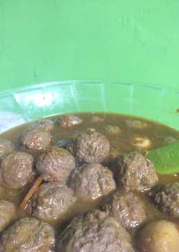 Semur bola daging ala mamais