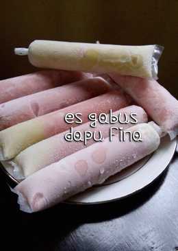 Es gabus/ es potong /es lilin