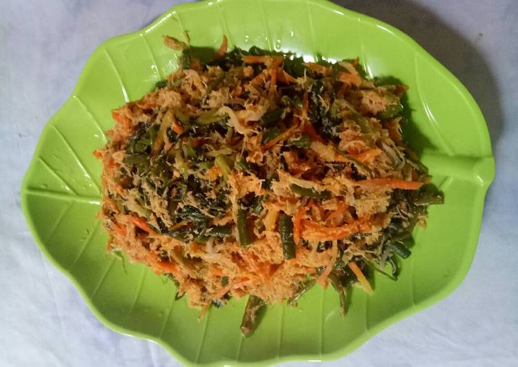 bahan dan cara membuat Sayur Urap.. (kata org Sunda)