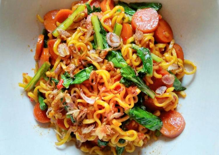  Resep  Mie Goreng  Sosis  Pedas  oleh Dechankawaii Cookpad