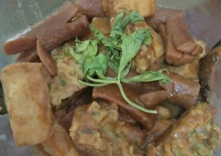 Resep Semur S2T (sosis. tahu. telur) Kiriman dari Ikke Vallen