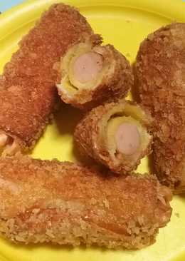 Roti tawar gulung sosis mentega