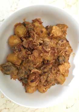 Sambal goreng kentang santan